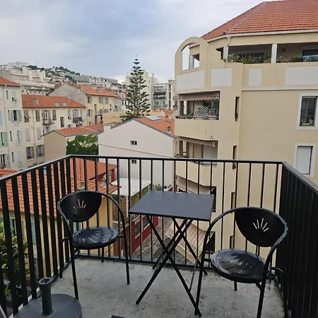 Le Vernier Apartment *